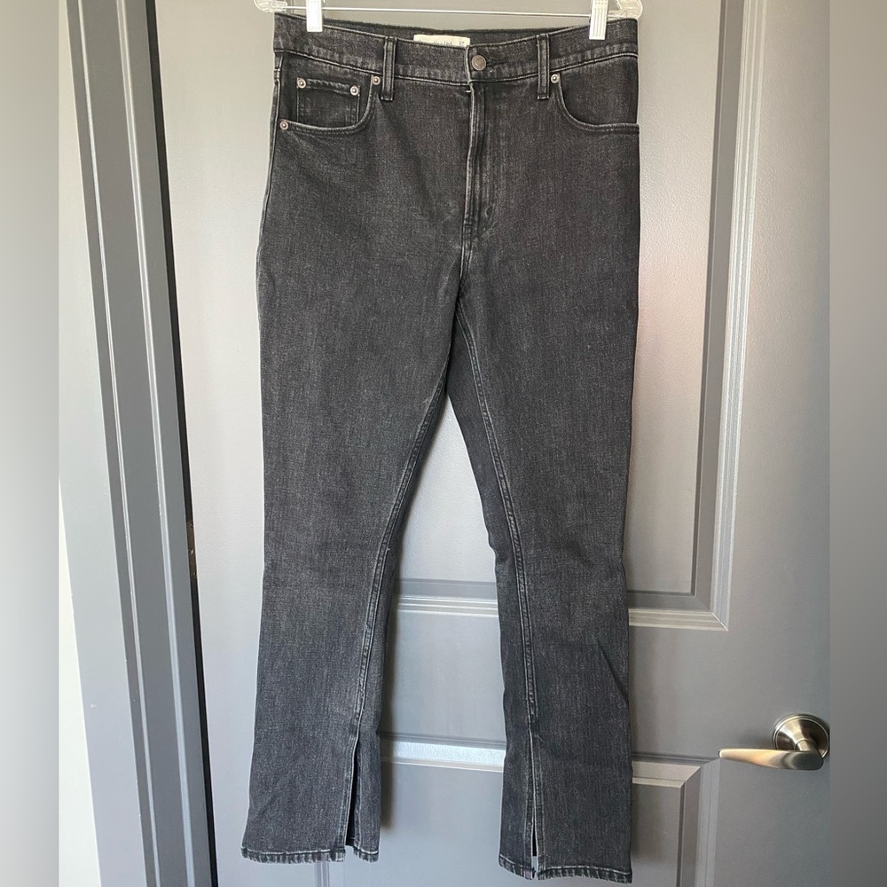 Abercrombie and Fitch High Rise Skinny Jean. 
Black with Vent Hem, 27S